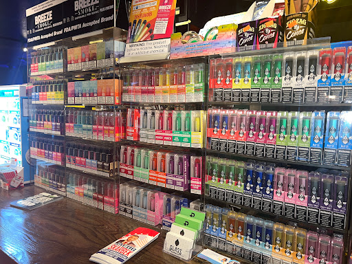 Tobacco Shop «Glass Gardens», reviews and photos, 35213 23 Mile Rd, New Baltimore, MI 48047, USA