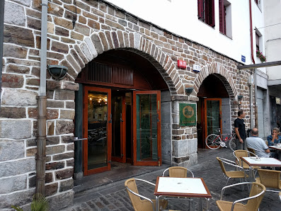 Cafetería Zalburdi Arakistain Plaza, 1, 20820 Deba, Gipuzkoa, España