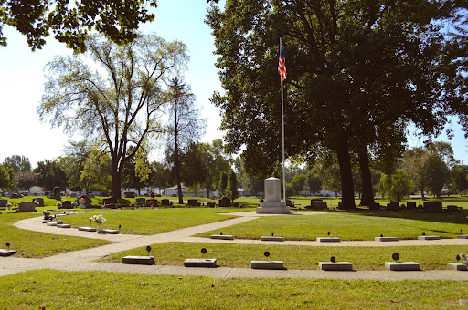 Funeral Home «Titus Funeral Home», reviews and photos, 2000 Sheridan St, Warsaw, IN 46580, USA