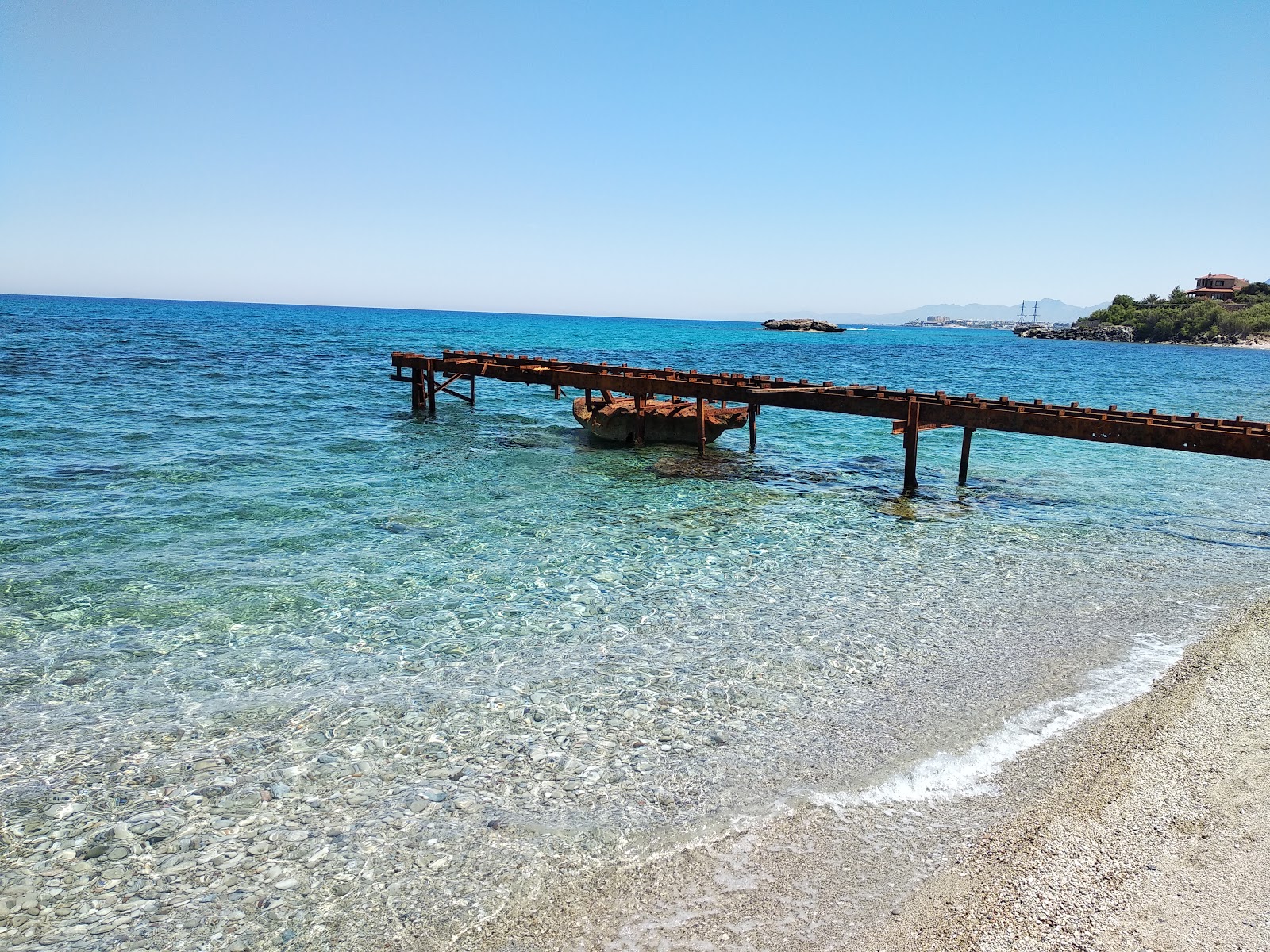 Φωτογραφία του Denizkizi beach II με επίπεδο καθαριότητας πολύ καθαρό