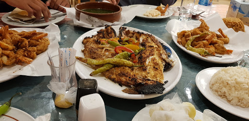 مطعم البرج للمأكولات البحرية