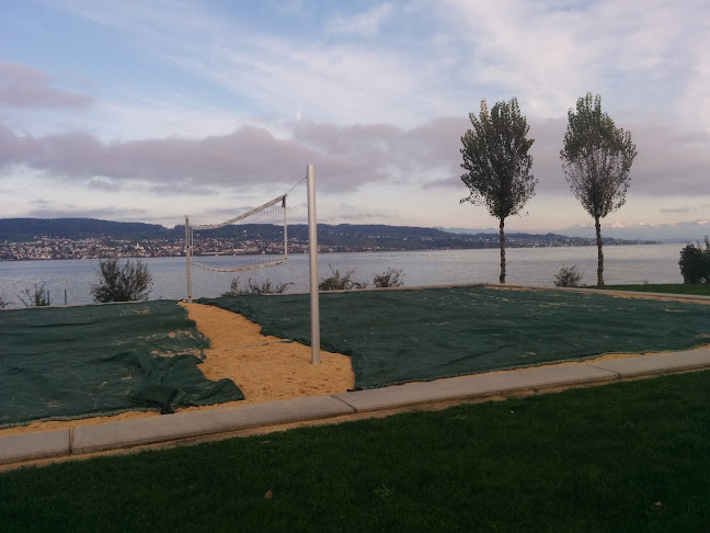 Volleyball field Öffnungszeiten