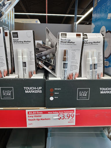 Supermarket «ALDI», reviews and photos, 302 Center St, Chardon, OH 44024, USA