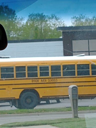 Grocery Store «Alpine Market Place», reviews and photos, 604 W Broad St, Linden, MI 48451, USA