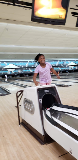 Bowling Alley «Shamrock Bowling Center», reviews and photos, 104 Bowling Ln, Dublin, GA 31021, USA