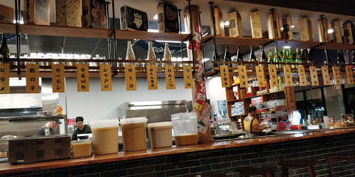 Shopping Mall «Vista Centre Shoppes», reviews and photos, 8462 Palm Pkwy, Orlando, FL 32836, USA