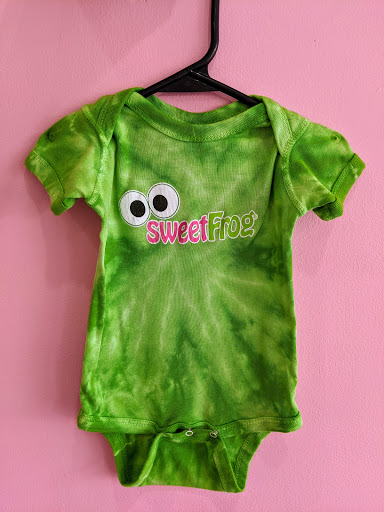 Frozen Yogurt Shop «sweetFrog», reviews and photos, 34 Shunpike Rd #28, Cromwell, CT 06416, USA