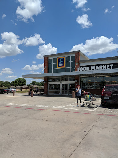 Supermarket «ALDI», reviews and photos, 1201 SW Wilshire Blvd, Burleson, TX 76028, USA