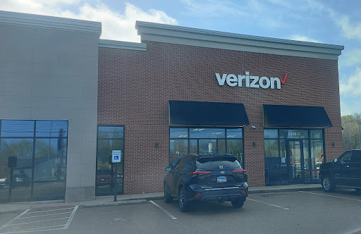 Cell Phone Store «Verizon Authorized Retailer - Wireless Zone», reviews and photos, 1999 US-60, Henderson, KY 42420, USA
