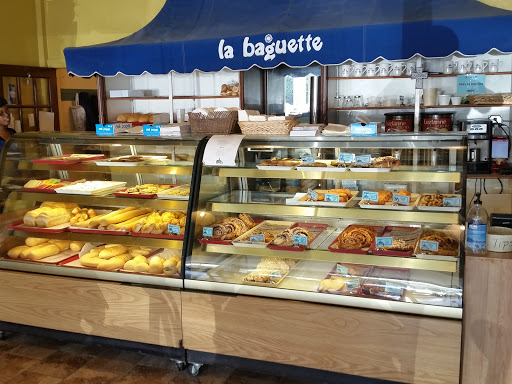 Restaurant «La Baguette French Bread and Pastry Shop», reviews and photos, 3088 Poplar Ave, Memphis, TN 38111, USA