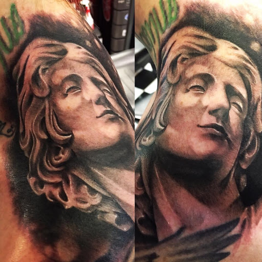 Explore niece tattoo ideas, creative tattoo ideas in Mesa, available at Club Tattoo