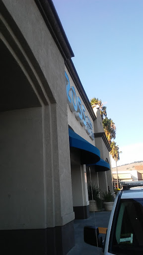 Clothing Store «Ross Dress for Less», reviews and photos, 133 Plaza Dr, Vallejo, CA 94591, USA