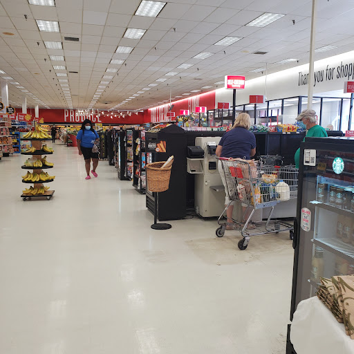 Grocery Store «Winn-Dixie», reviews and photos, 450 E Burleigh Blvd, Tavares, FL 32778, USA