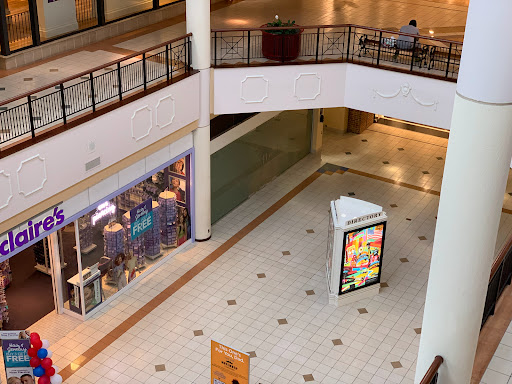 Computer Store «Apple Willow Grove Park», reviews and photos, 2500 W Moreland Rd, Willow Grove, PA 19090, USA