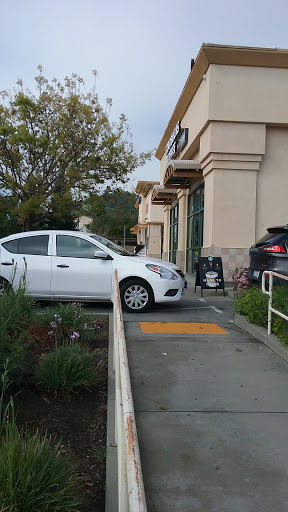 Coffee Shop «Starbucks», reviews and photos, 970 Alamo Dr, Vacaville, CA 95687, USA