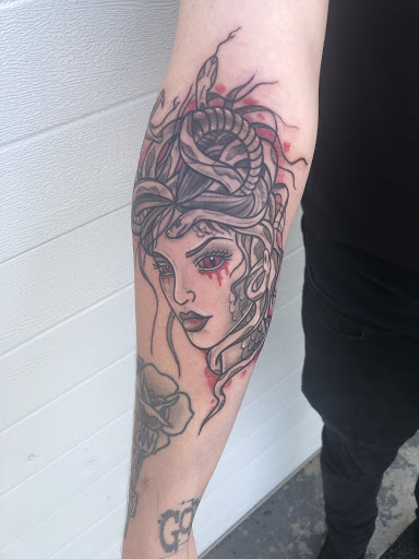 Explore retro tattoo ideas, creative tattoo ideas in Valparaiso, available at The Valparaiso Tattoo Collective