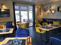 Atmosphère du Restaurant Le Roman Bleu à Noirmoutier-en-l'Île - n°20