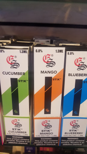 Vaporizer Store «Zee Vapor and Tobacco», reviews and photos, 6325 Dempster St, Morton Grove, IL 60053, USA