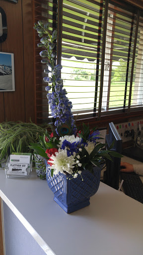 Florist «Platform 322», reviews and photos, 322 W Main St, Lexington, IL 61753, USA