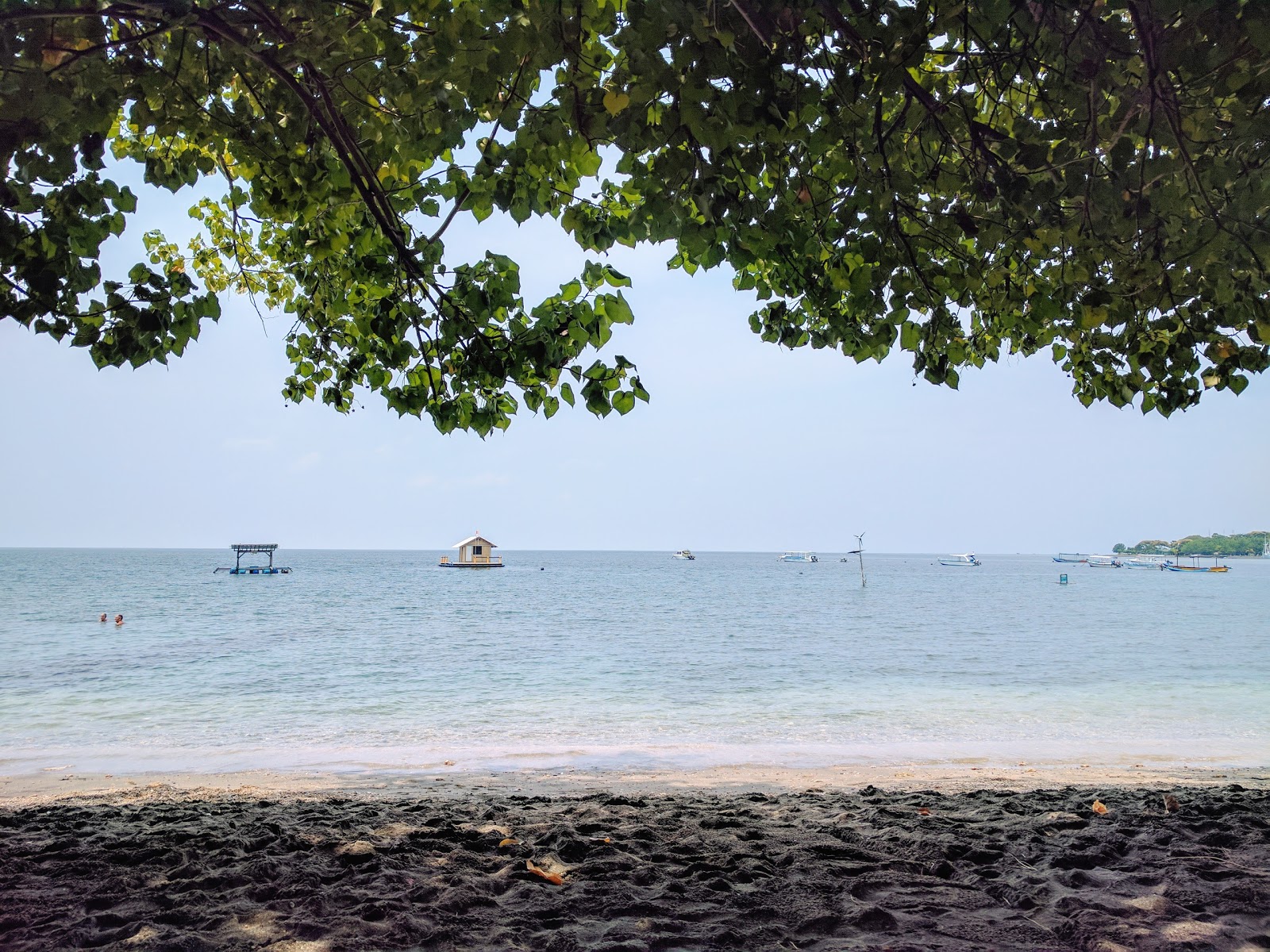 Foto van Pemuteran Beach en zijn prachtige landschap