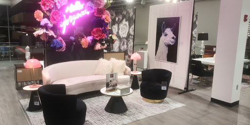 Furniture Store «Value City Furniture», reviews and photos, 2536 N Elston Ave, Chicago, IL 60647, USA