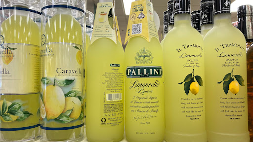 Wine Store «Mt Laurel Wine & Spirits», reviews and photos, 3747 Church Rd, Mt Laurel, NJ 08054, USA