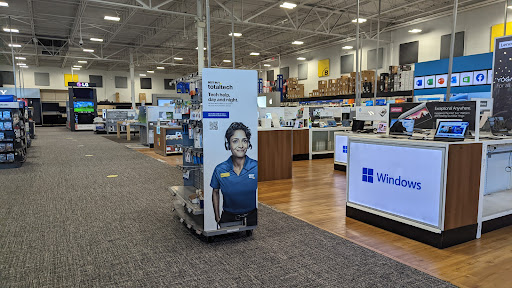 Electronics Store «Best Buy», reviews and photos, 12410 St Charles Rock Rd, Bridgeton, MO 63044, USA