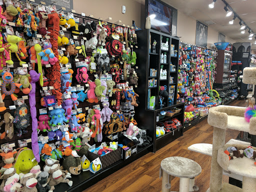 Pet Store «Pet Valu», reviews and photos, 1016 Beards Hill Rd, Aberdeen, MD 21001, USA