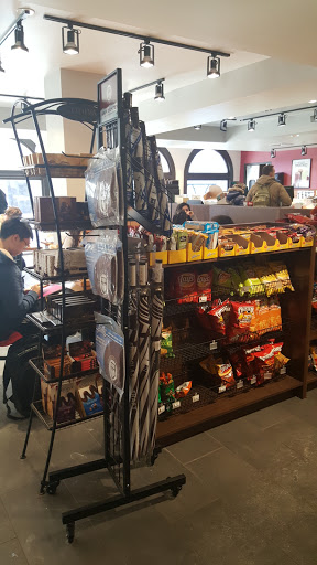 Book Store «University of Chicago Bookstore», reviews and photos, 970 E 58th St, Chicago, IL 60637, USA