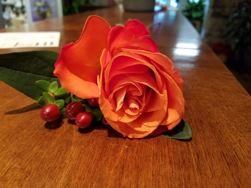 Florist «Country Squire Florist, Inc.», reviews and photos, 9601 Shelbyville Rd, Louisville, KY 40223, USA
