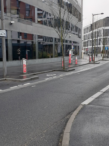 SIGEIF et Izivia Charging Station à Bois-Colombes