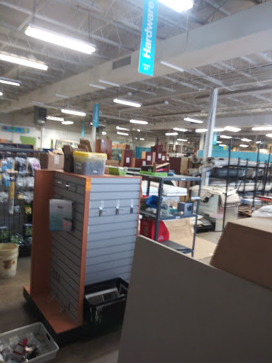 Thrift Store «Richmond Metropolitan Habitat For Humanity ReStore», reviews and photos