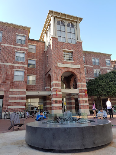 Residential college Inglewood