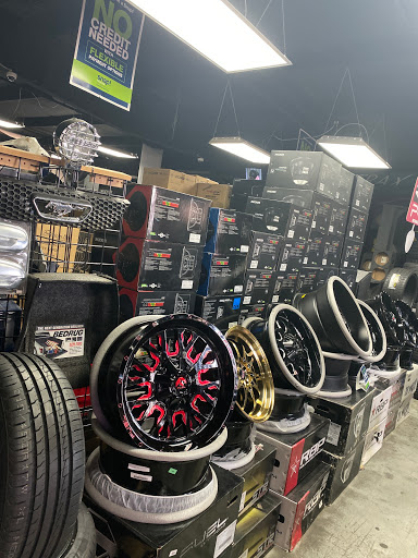 Electronics Repair Shop «Auto Electronic Specialists», reviews and photos, 2428 Nolensville Pike, Nashville, TN 37211, USA