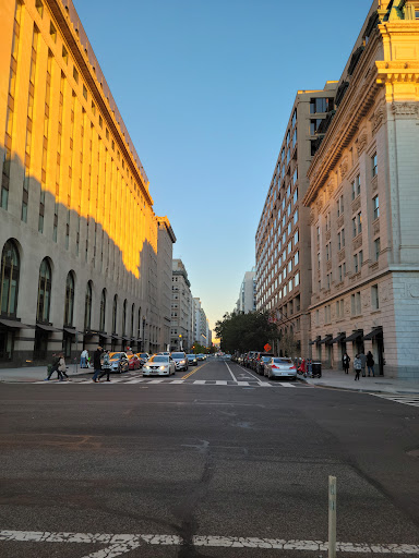 Cigar Shop «W. Curtis Draper Tobacconist», reviews and photos, 699 15th St NW, Washington, DC 20005, USA