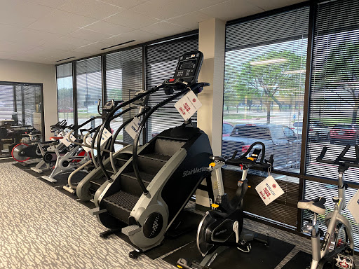 Exercise Equipment Store «Discount Online Fitness», reviews and photos, 1421 Avenue R, Grand Prairie, TX 75050, USA