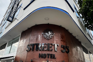 STREET 55 HOTEL image