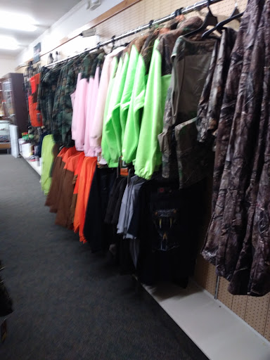 Hunting and Fishing Store «FISHING TACKLE GRAB BAG», reviews and photos, 5521 N State Rd, Davison, MI 48423, USA