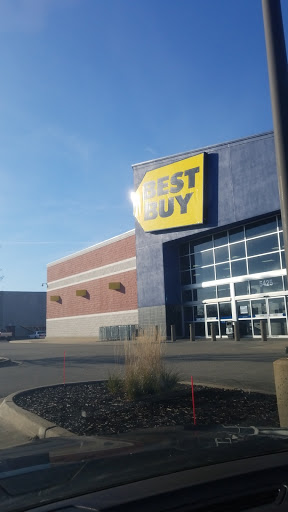 Electronics Store «Best Buy», reviews and photos, 5425 Harvey St, Muskegon, MI 49444, USA