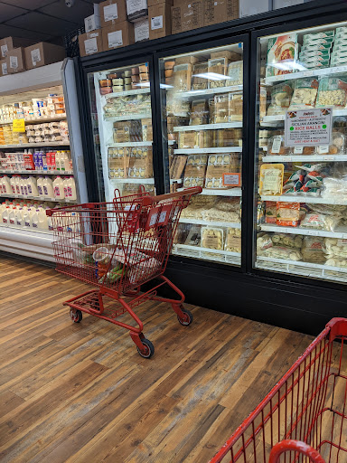 Market «Bagliani’s Food Market», reviews and photos, 417 12th St, Hammonton, NJ 08037, USA