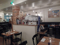 Atmosphère du Restaurant La Cantine de Marius à Saint-Germain-en-Laye - n°2