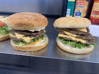 Photos du propriétaire du Restauration rapide Snack l'Olympien Gignac la nerthe - n°1