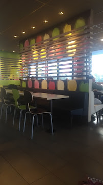 Atmosphère du Restauration rapide McDonald's à Brives-Charensac - n°10
