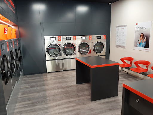 Lavandería Autoservicio Speed Queen