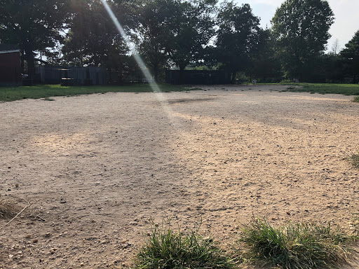Dog Park «Eisenhower Dog Park», reviews and photos, 576 Salisbury Park Dr, Westbury, NY 11590, USA