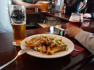 The Canadian Embassy Pub à Paris