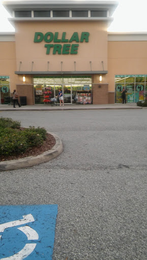 Dollar Store «Dollar Tree», reviews and photos, 1750 Posner Blvd, Davenport, FL 33837, USA