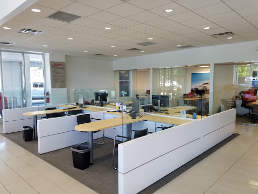 Nissan Dealer «Leith Nissan», reviews and photos, 2100 Autopark Blvd, Cary, NC 27511, USA