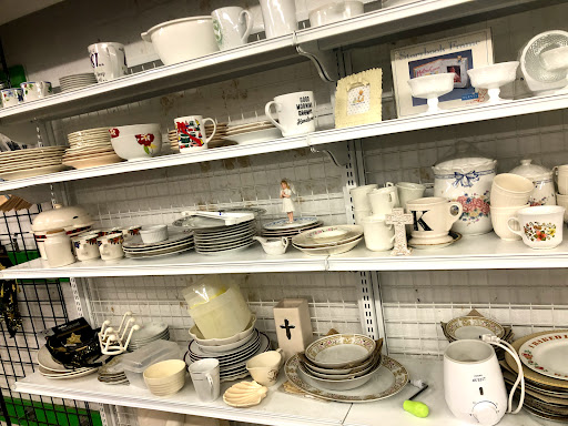 Thrift Store «Goodwill Store & Donation Center», reviews and photos, 1367 Weaverland Rd, East Earl, PA 17519, USA