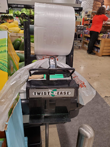 Grocery Store «Schnucks», reviews and photos, 2222 Troy Rd, Edwardsville, IL 62025, USA